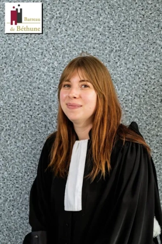 Photo de Ma&icirc;tre Aur&eacute;lie BO&Euml;NS